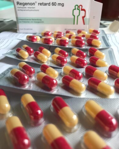 red and yellow capsules
